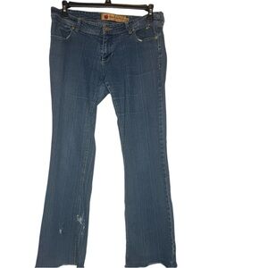 Apple Bottom Jeans 11/12 Retro 2000’s Y2K Frayed Distressed Straight Leg Denim